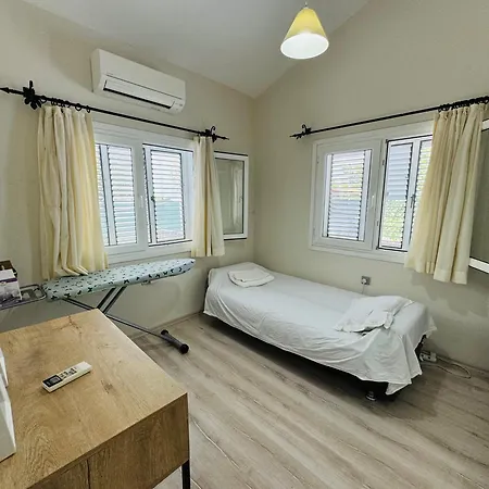 Villa Karakum With Private Pool Kyrenia