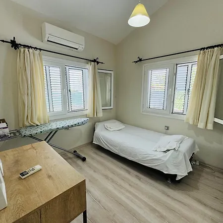 Villa Karakum With Private Pool Kyrenia